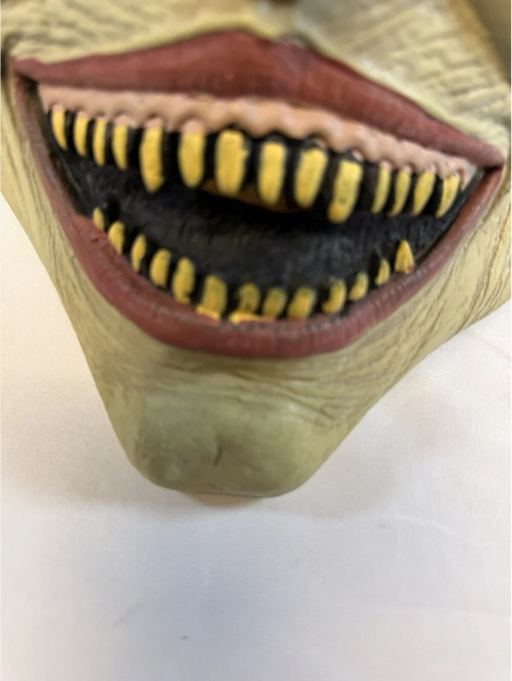 Clown Halloween IT Spirit Store Mask Twisted Scary